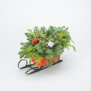 Sleigh Centerpiece