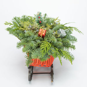 Sleigh Centerpiece